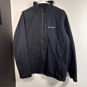 Columbia Black Softshell Zip-Up Jacket